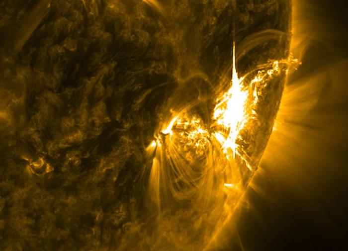 NASA: на Солнце зафиксированы четыре одновременные вспышки